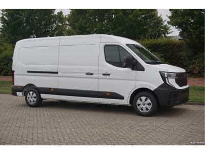 42911678-renault-master-6