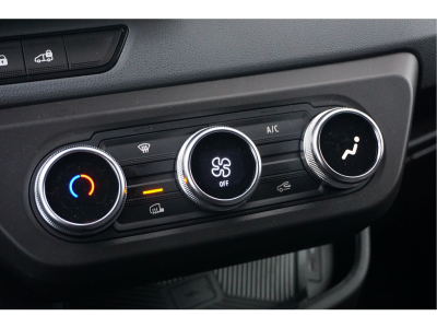 42911697-renault-master-14