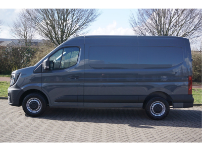 43005188-renault-master-2