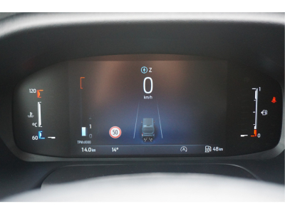 43086906-ford-transit-10