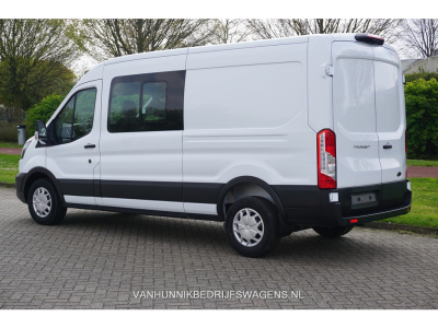 43086906-ford-transit-3