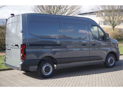 43184520-renault-master-5