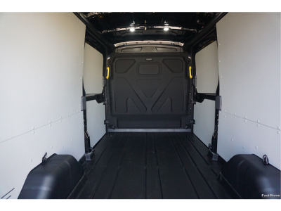 43572937-ford-transit-7