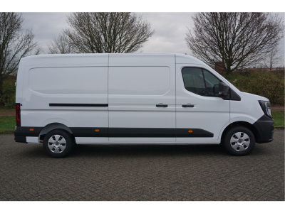 43616592-renault-master-5