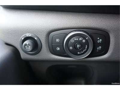 45143311-ford-transit-15
