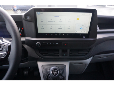 46765831-ford-transit-custom-11