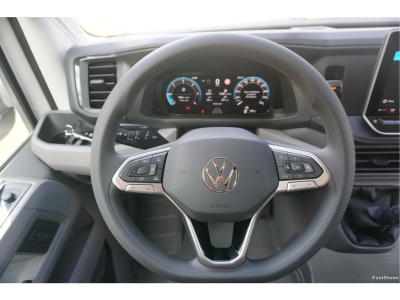 47068514-volkswagen-crafter-10