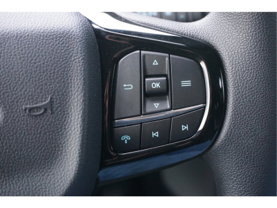 47088143-ford-transit-custom-15