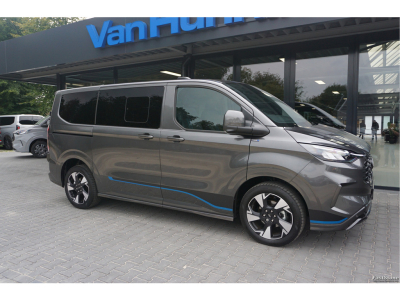 47964539-ford-transit-custom-7