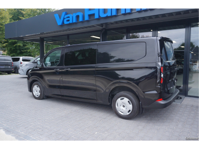 47968461-ford-transit-custom-3