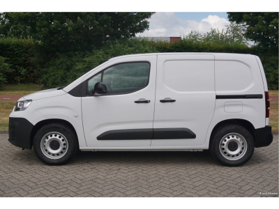 48017571-fiat-e-doblo-2