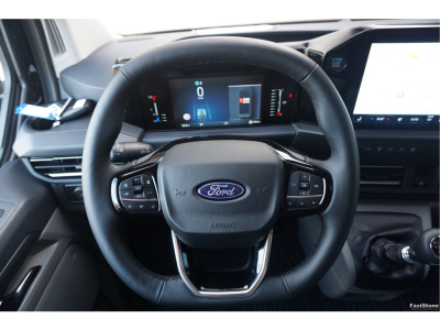 48287413-ford-transit-custom-8