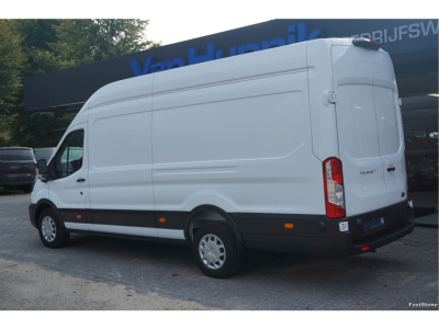 48395170-ford-transit-3