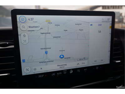 48400466-ford-transit-12