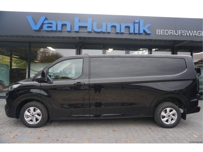 48910570-ford-transit-custom-2