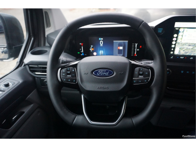 49622195-ford-transit-custom-10