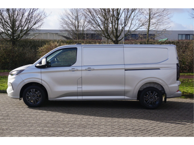 50310780-ford-transit-custom-2