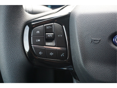 50985807-ford-e-transit-custom-13