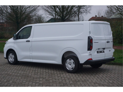 50989477-ford-transit-custom-3