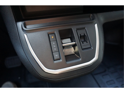 51023751-peugeot-expert-13