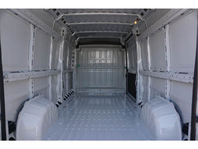 51024027-citroen-jumper-7