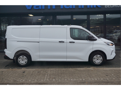 51246619-ford-transit-custom-5