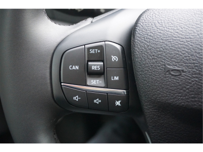 51415053-ford-transit-12