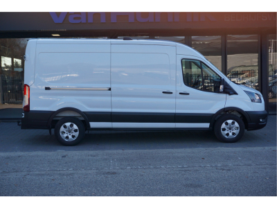 52166325-ford-transit-5