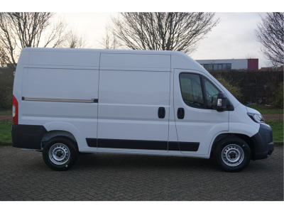 52176852-citroen-jumper-6