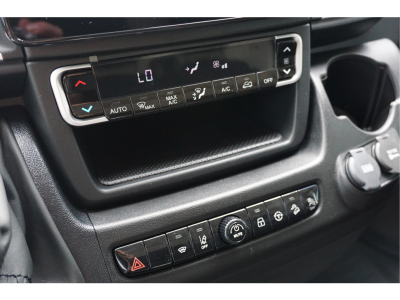 52177000-citroen-jumper-15