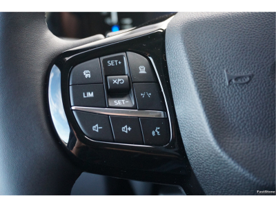 52280414-ford-transit-custom-16