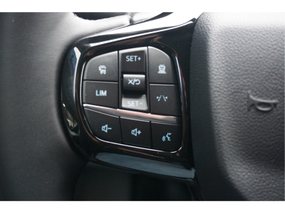 52369898-ford-transit-custom-13