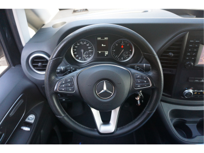 55645858-mercedes-benz-vito-11