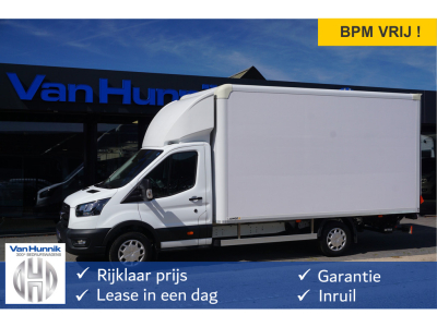 55885608-ford-transit-1