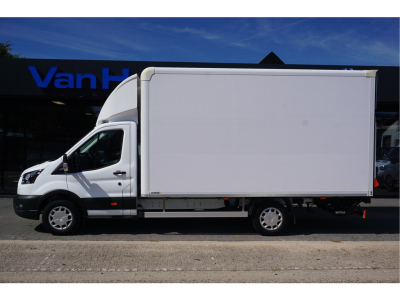 55885608-ford-transit-2
