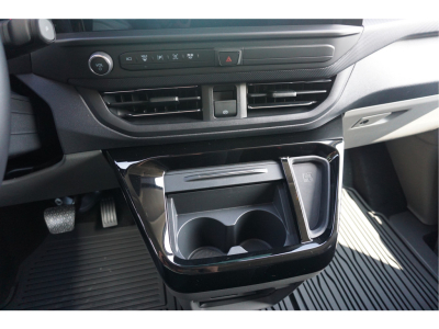 56883058-ford-transit-custom-16