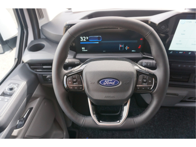 56883192-ford-e-transit-custom-9