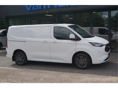 56883224-ford-transit-custom-6