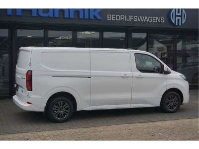 57122037-ford-e-transit-custom-4
