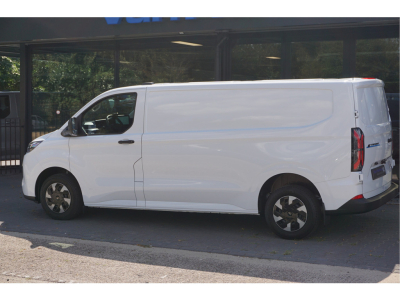 57318171-ford-e-transit-custom-3