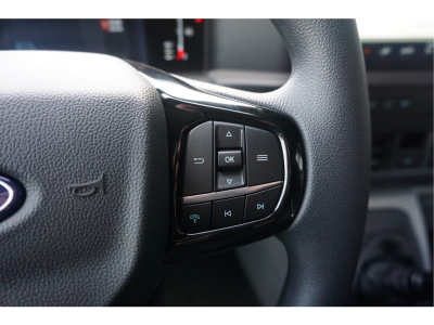 57539970-ford-transit-custom-13